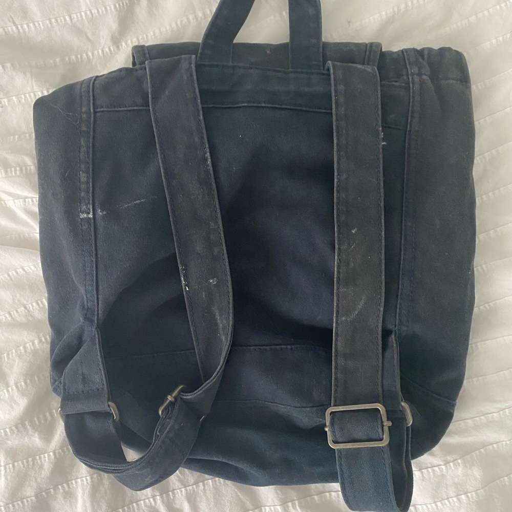 Backpack - Picture 2 of 3